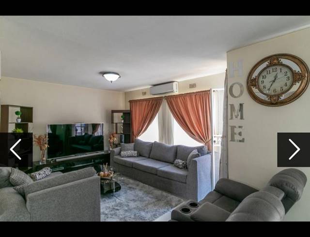 3 BEDROOM TOWNHOUSE FOR SALE IN ILLIONDALE